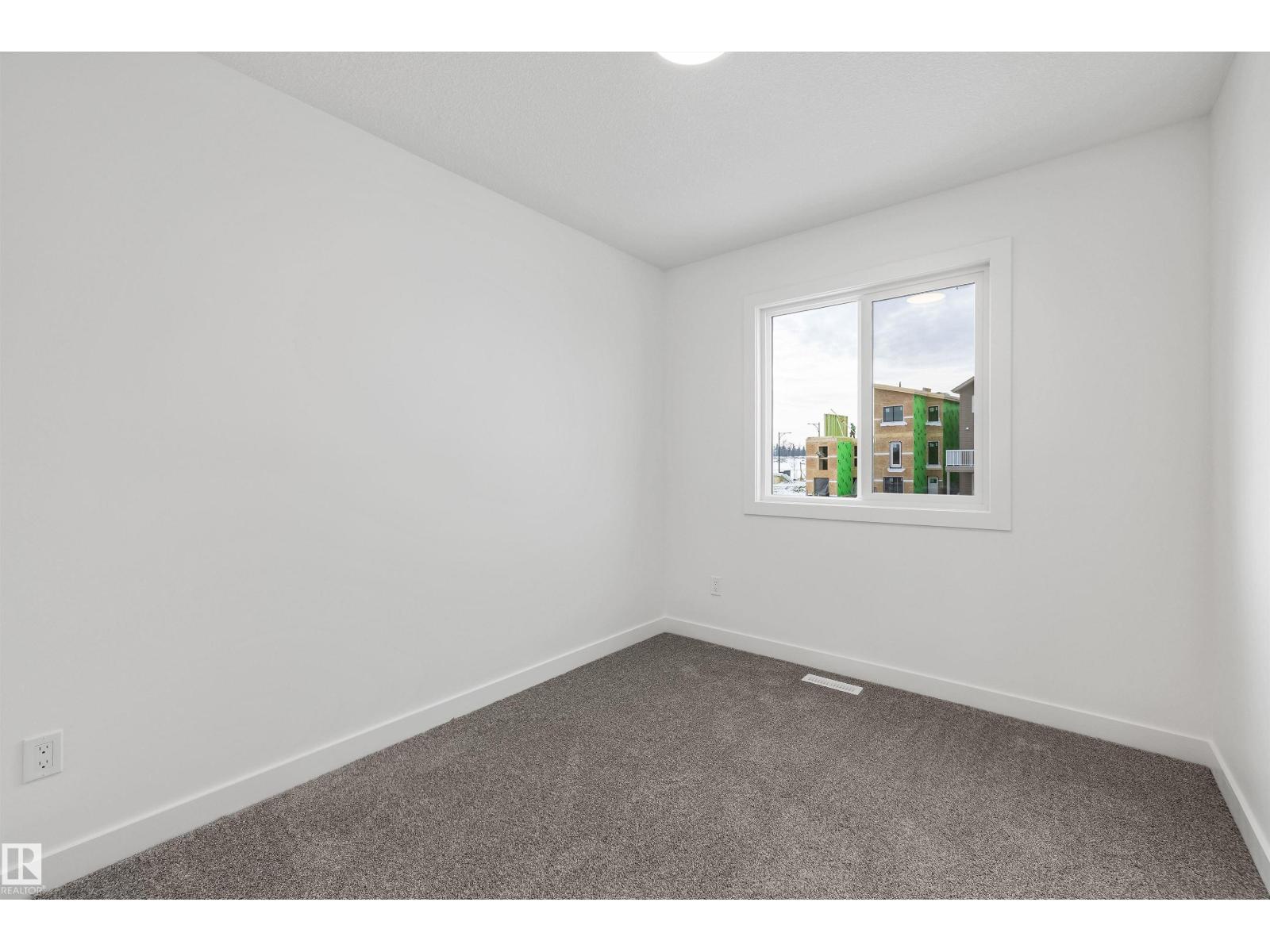 4592 Warbler Lo Nw, Edmonton, Alberta