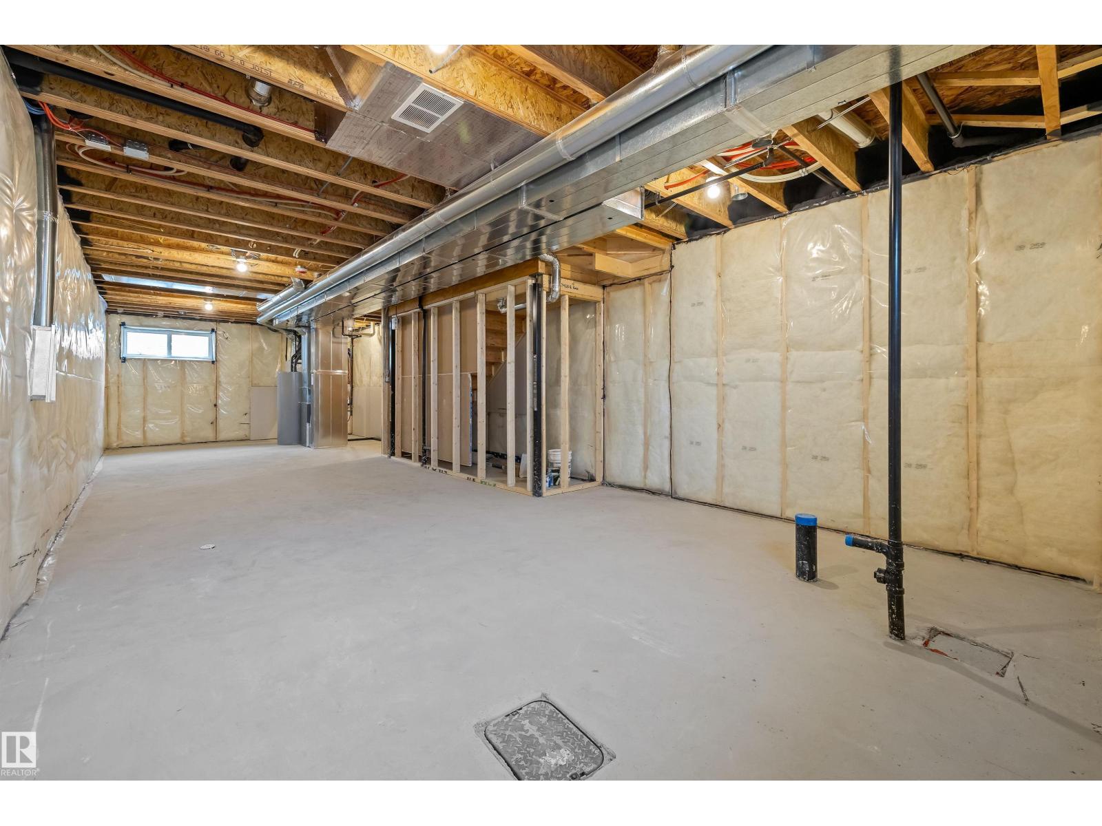 4592 Warbler Lo Nw, Edmonton, Alberta