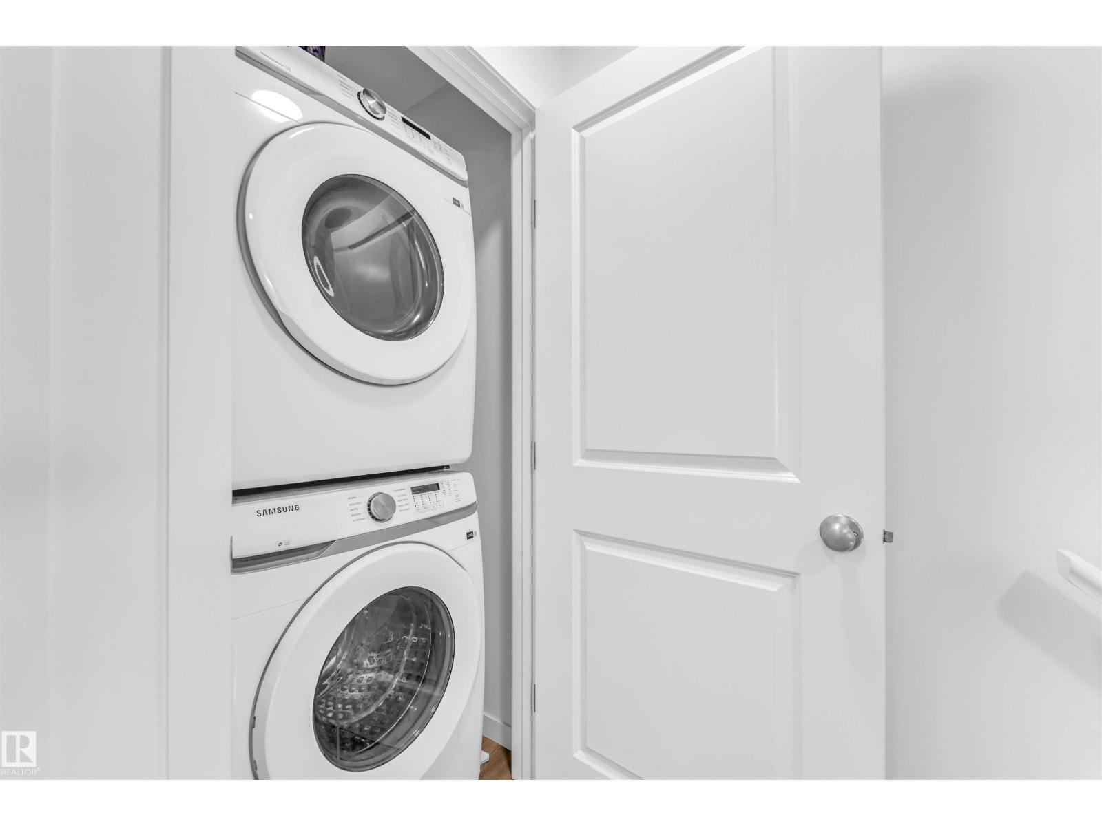 1106 Aster Bv Nw, Edmonton, Alberta