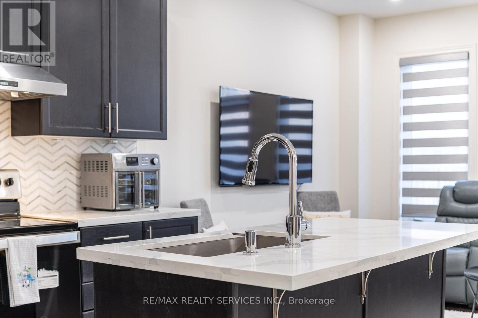 127 Adventura Road, Brampton (northwest Brampton), Ontario