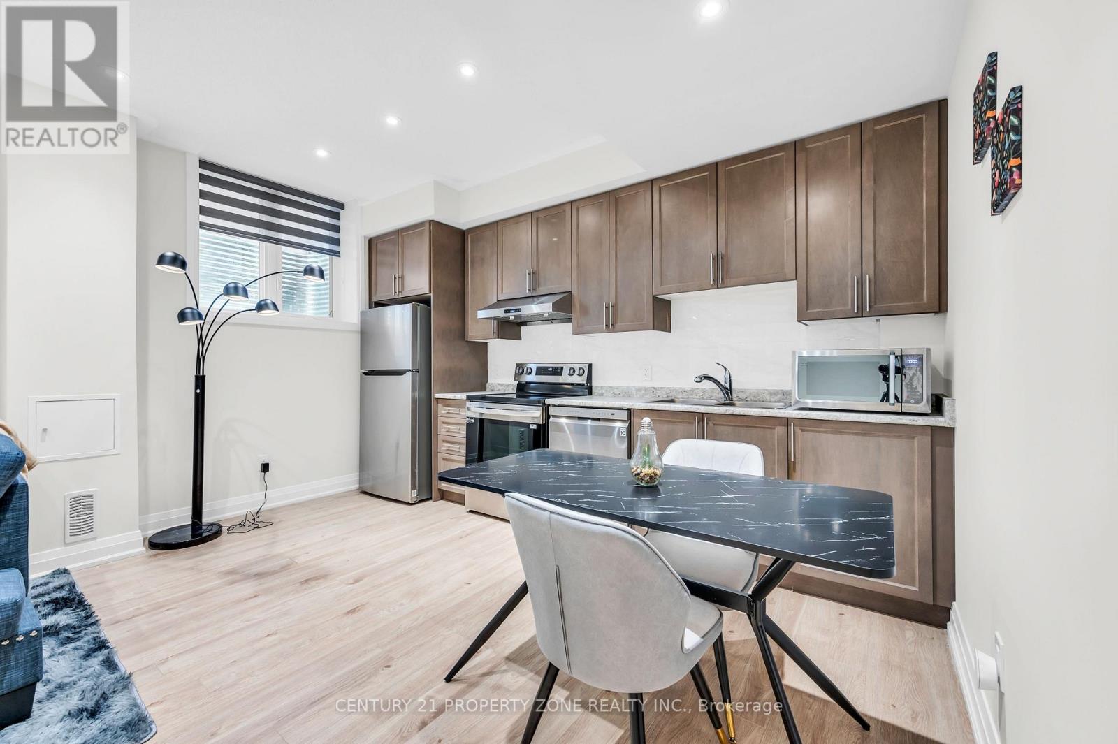 12 Trellanock Road, Brampton (bram West), Ontario