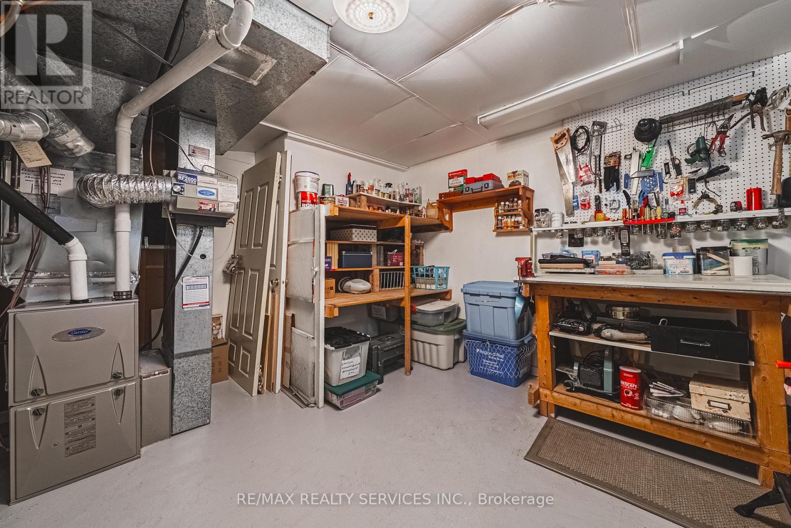 17 Cox Crescent, Brampton (northwood Park), Ontario