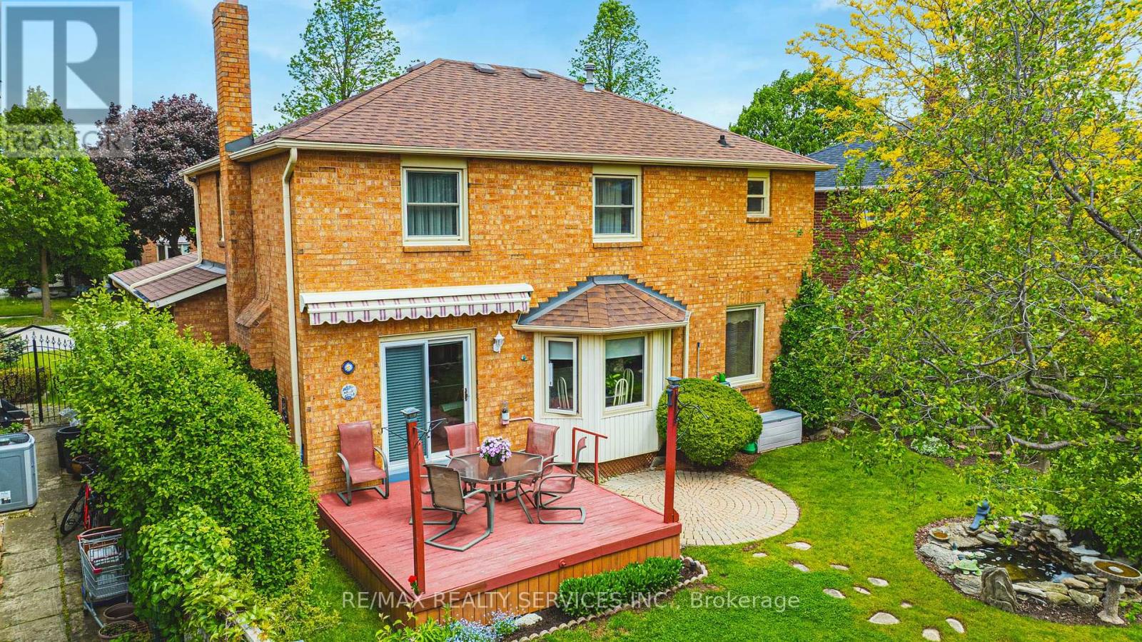 17 Cox Crescent, Brampton (northwood Park), Ontario