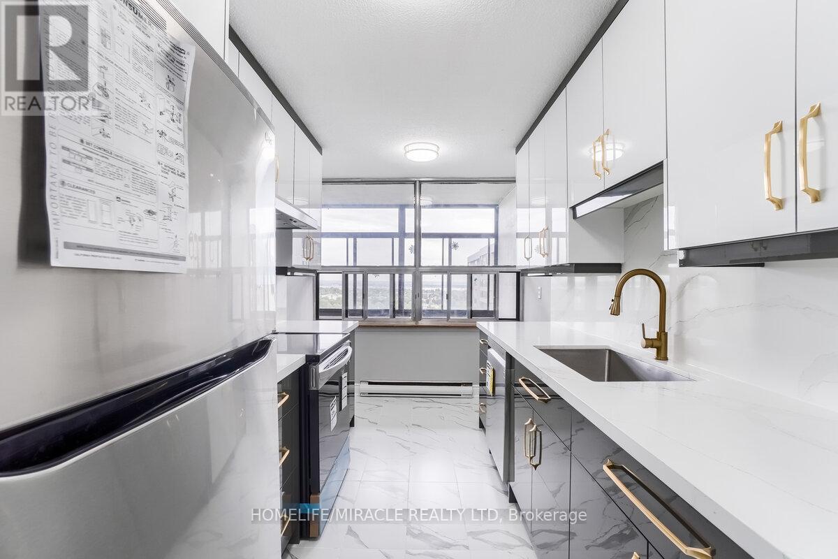 1703 - 15 Kensington Road, Brampton (queen Street Corridor), Ontario