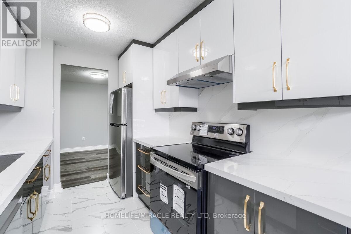 1703 - 15 Kensington Road, Brampton (queen Street Corridor), Ontario