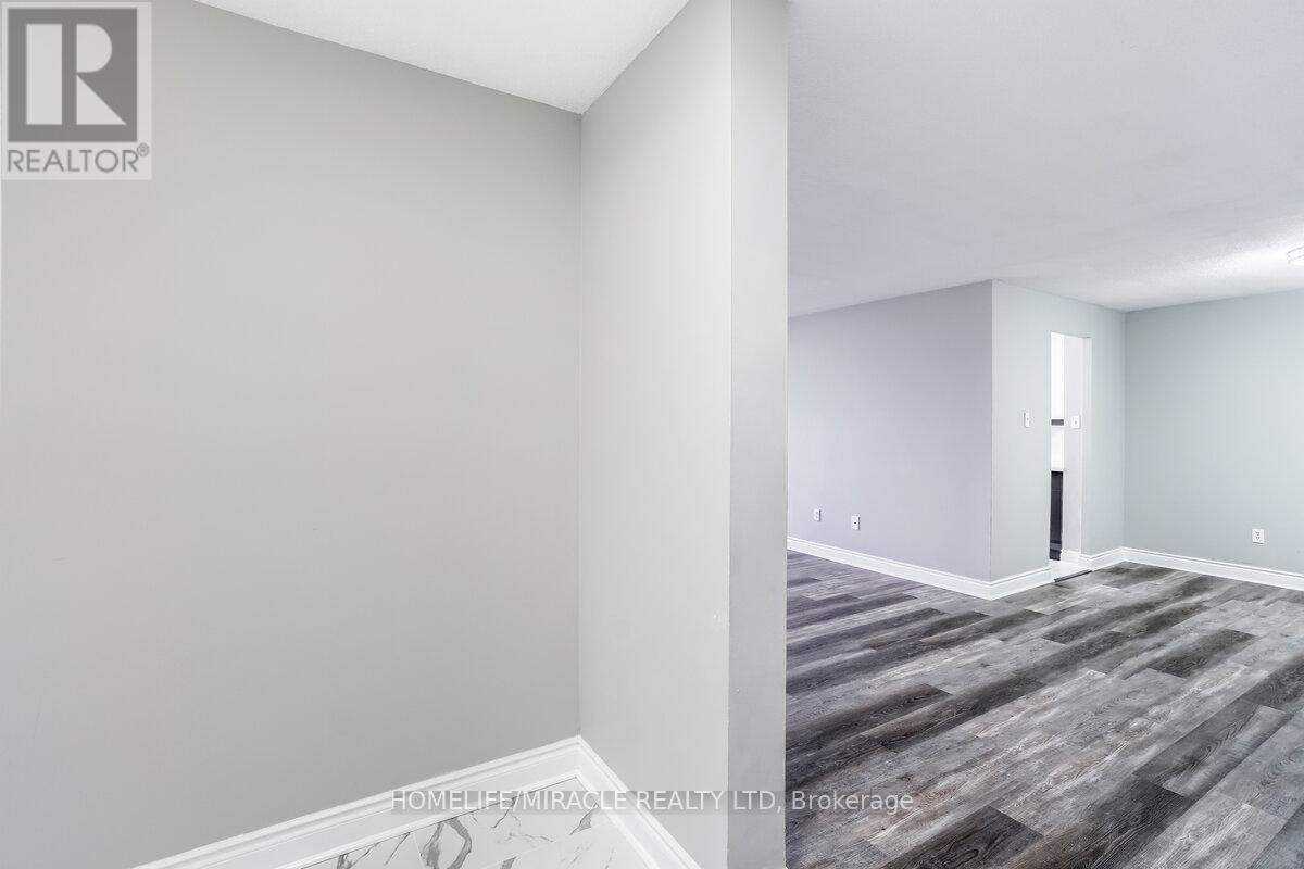 1703 - 15 Kensington Road, Brampton (queen Street Corridor), Ontario