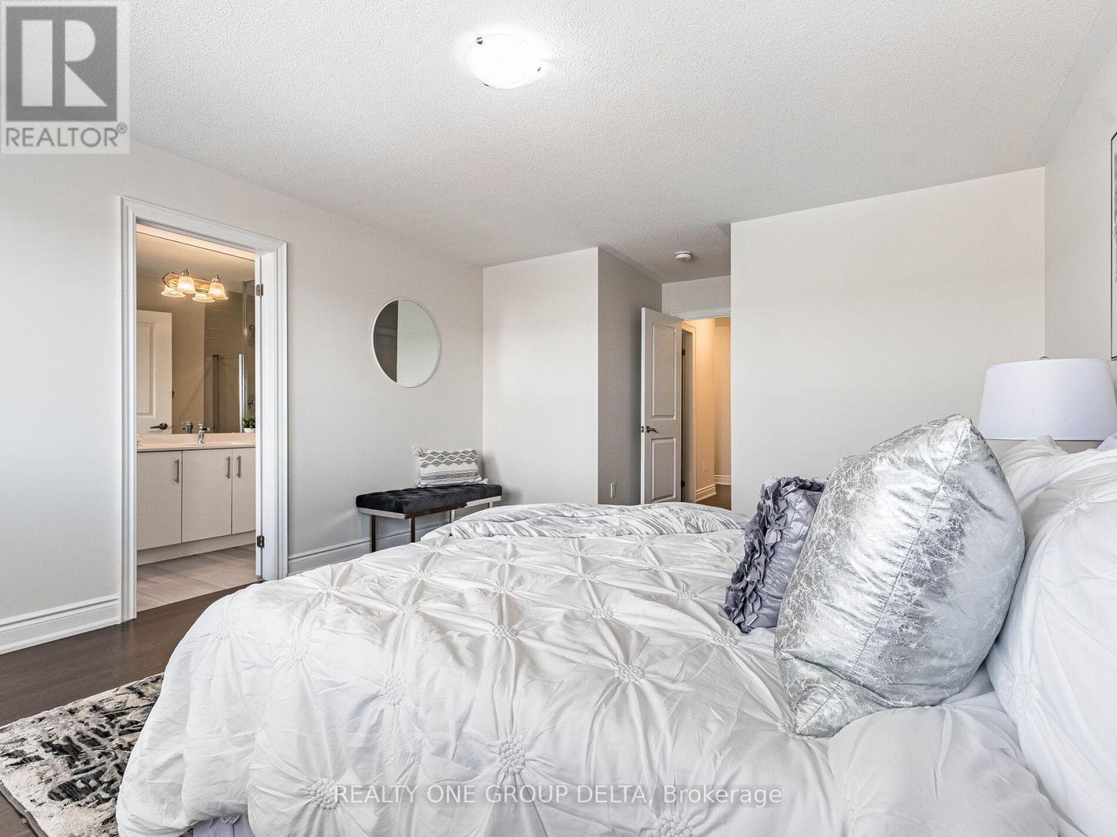 . - 6 Quinton Ridge, Brampton (bram West), Ontario