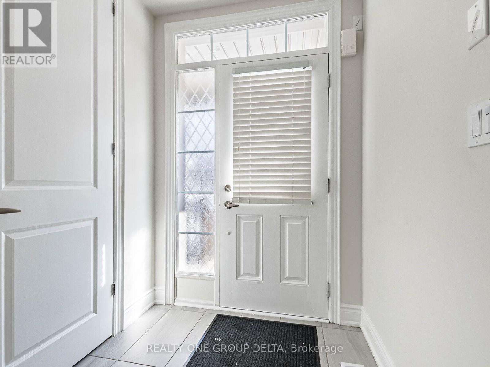 . - 6 Quinton Ridge, Brampton (bram West), Ontario