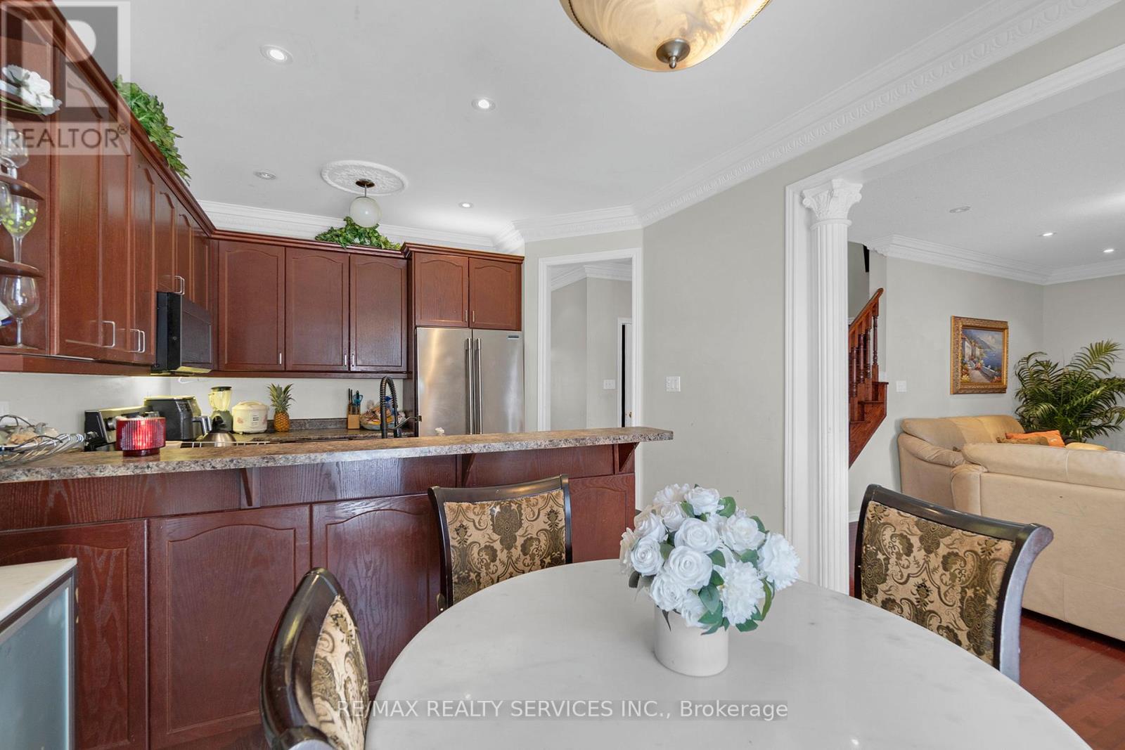 43 Masters Green Crescent, Brampton (snelgrove), Ontario