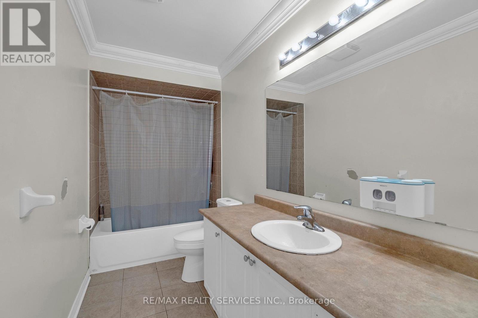 43 Masters Green Crescent, Brampton (snelgrove), Ontario