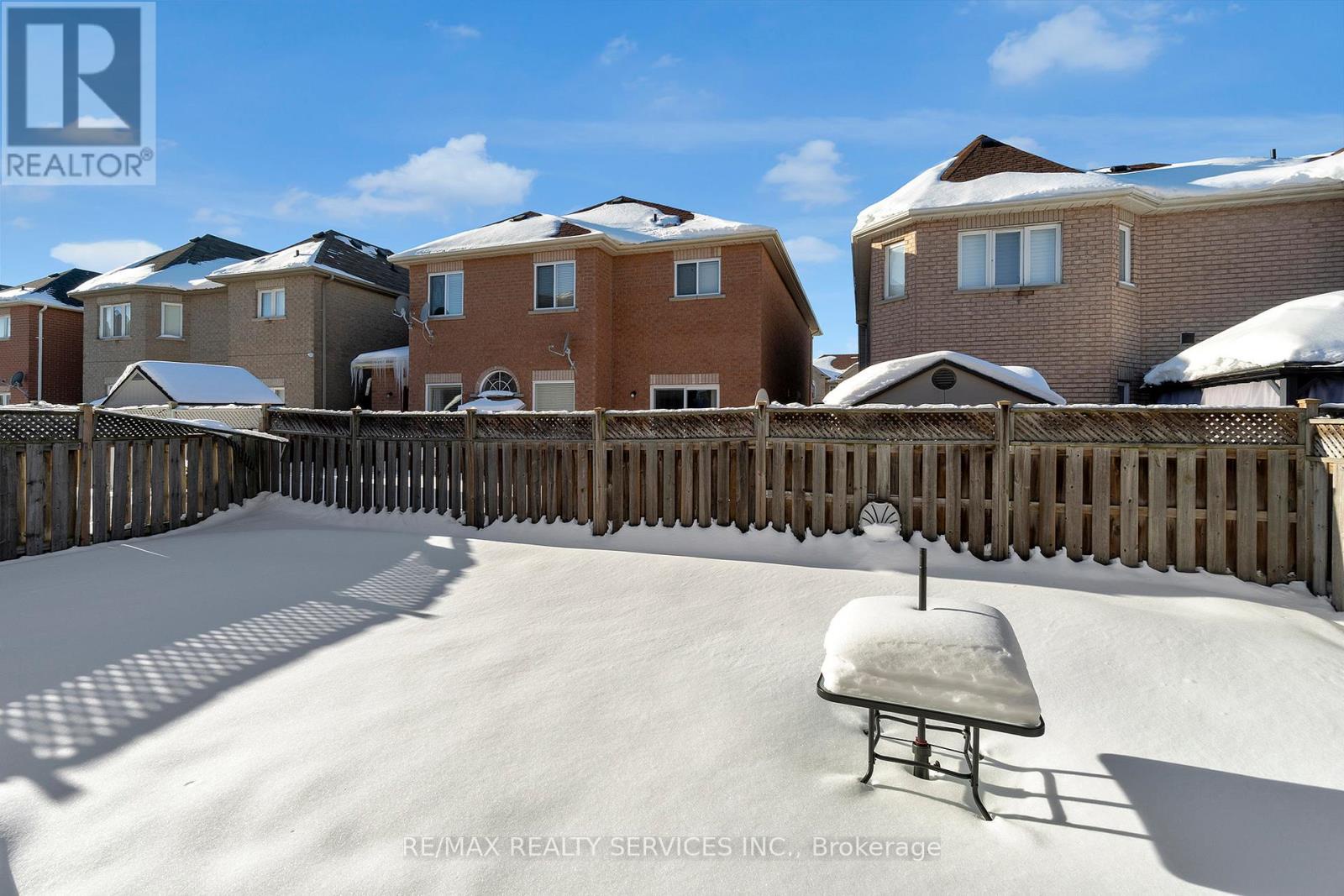 43 Masters Green Crescent, Brampton (snelgrove), Ontario