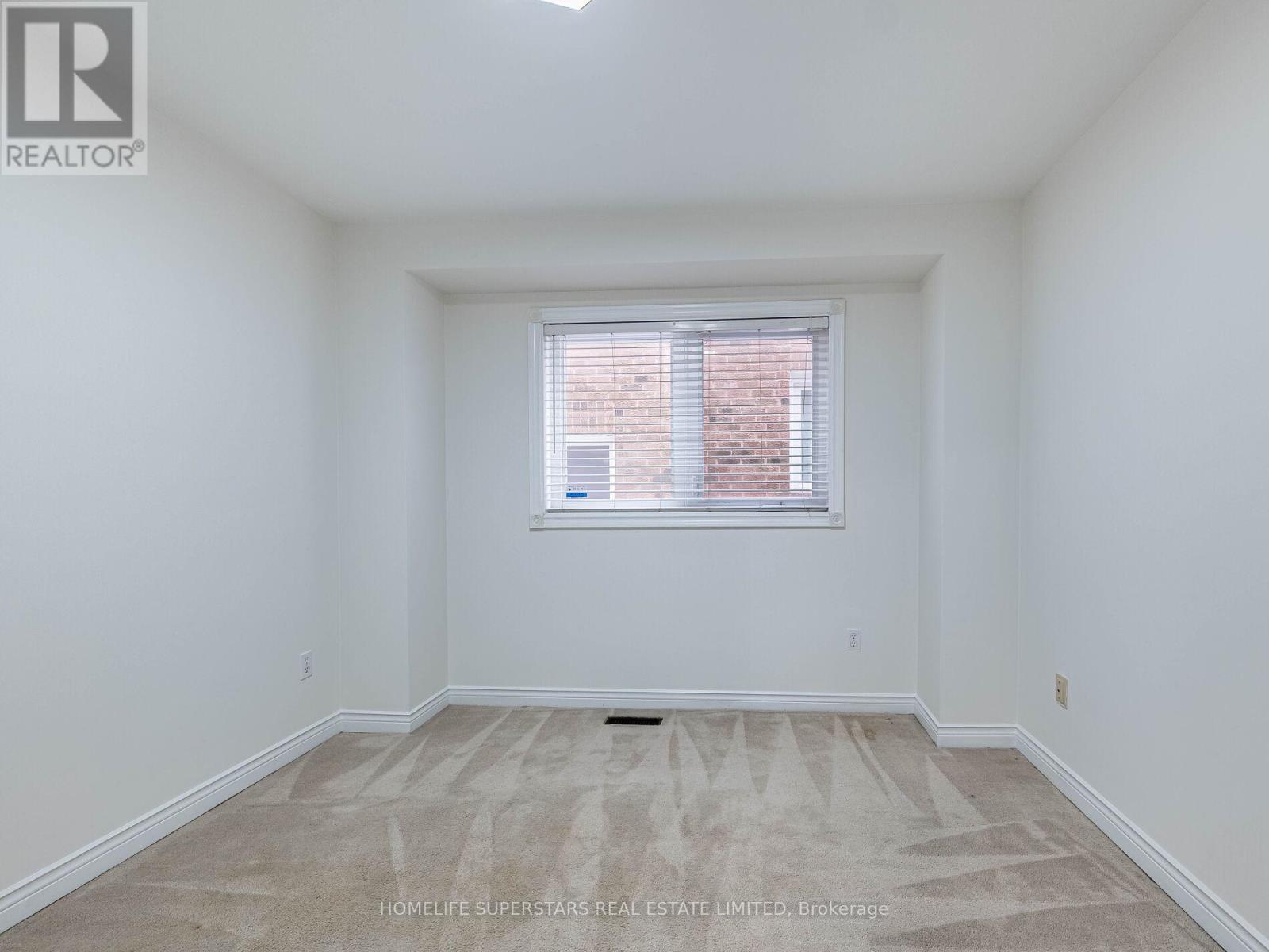 54 Hollybush Street, Brampton (sandringham-wellington), Ontario