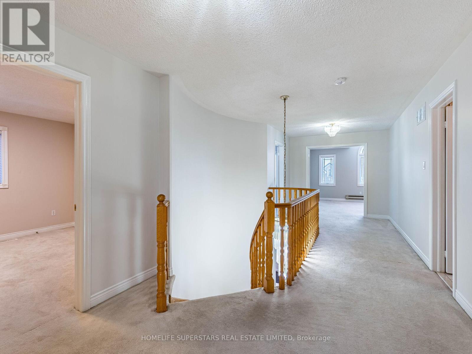 54 Hollybush Street, Brampton (sandringham-wellington), Ontario