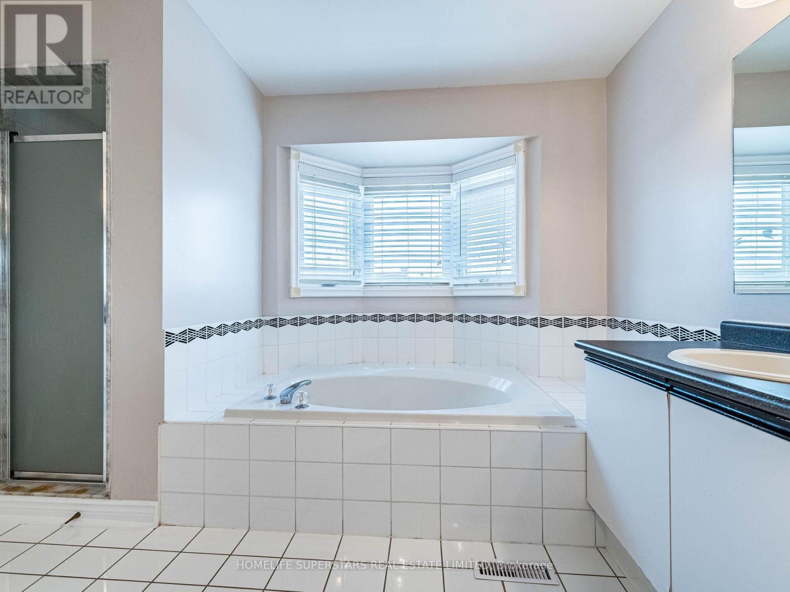 54 Hollybush Street, Brampton (sandringham-wellington), Ontario