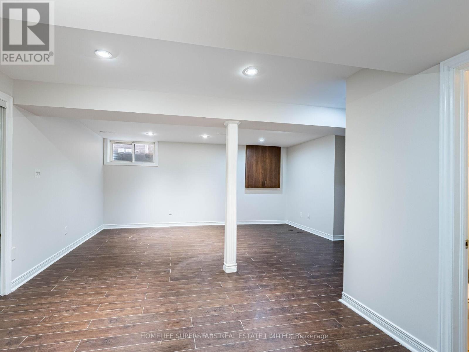 54 Hollybush Street, Brampton (sandringham-wellington), Ontario