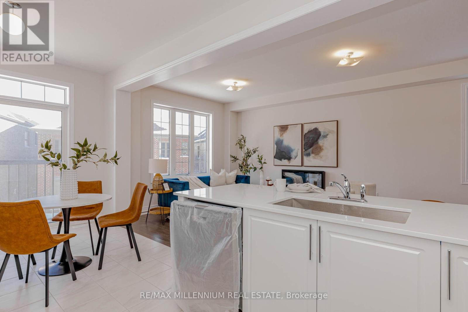 25 Sapwood Crescent, Brampton (snelgrove), Ontario