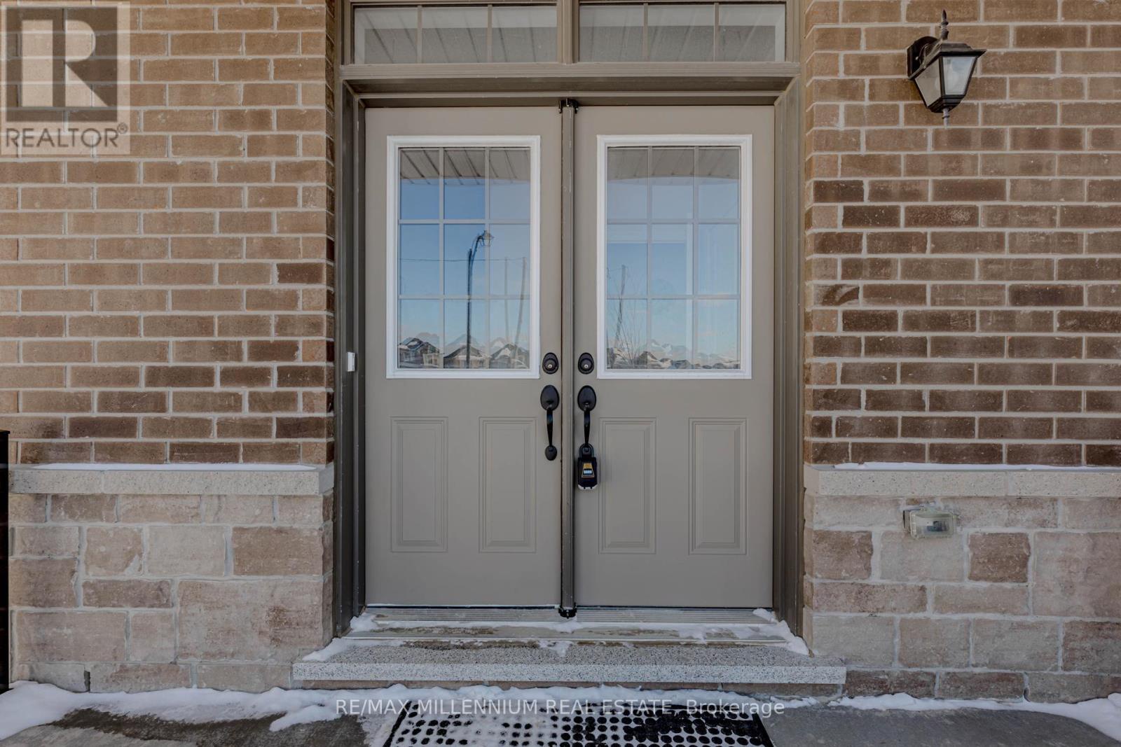 25 Sapwood Crescent, Brampton (snelgrove), Ontario