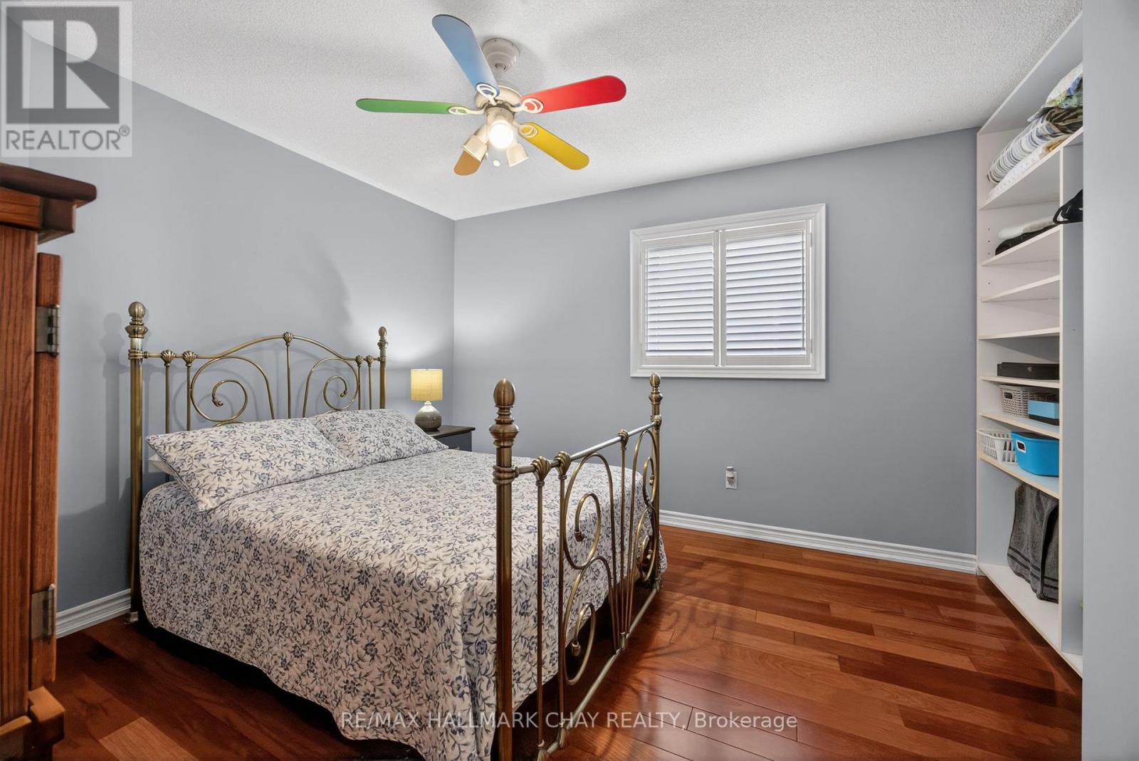 72 Ravenscliffe Court, Brampton (northwood Park), Ontario