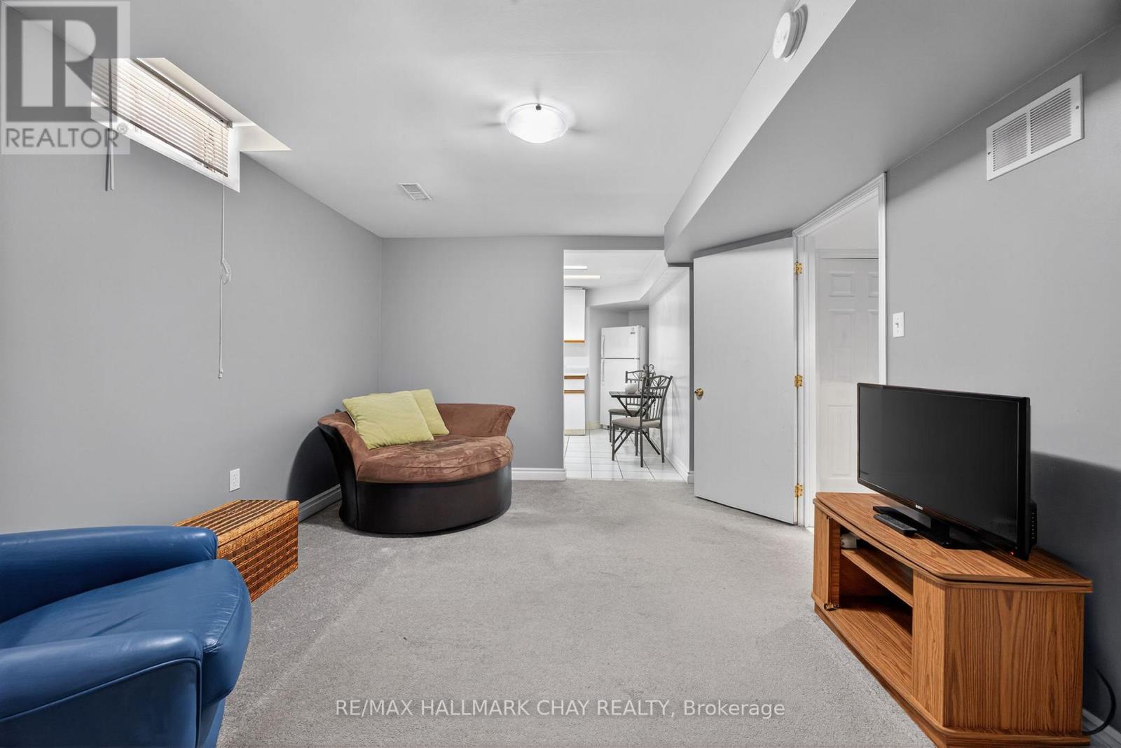 72 Ravenscliffe Court, Brampton (northwood Park), Ontario