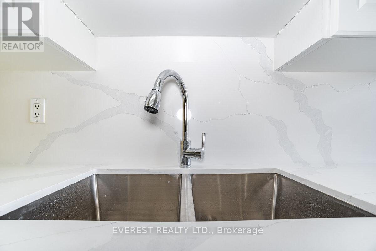 905 - 10 Malta Avenue, Brampton (fletcher's Creek South), Ontario