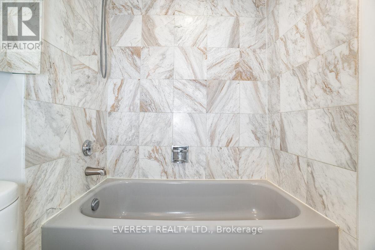 905 - 10 Malta Avenue, Brampton (fletcher's Creek South), Ontario