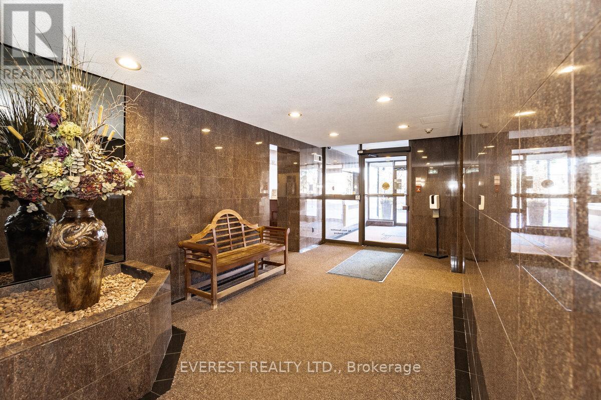 905 - 10 Malta Avenue, Brampton (fletcher's Creek South), Ontario