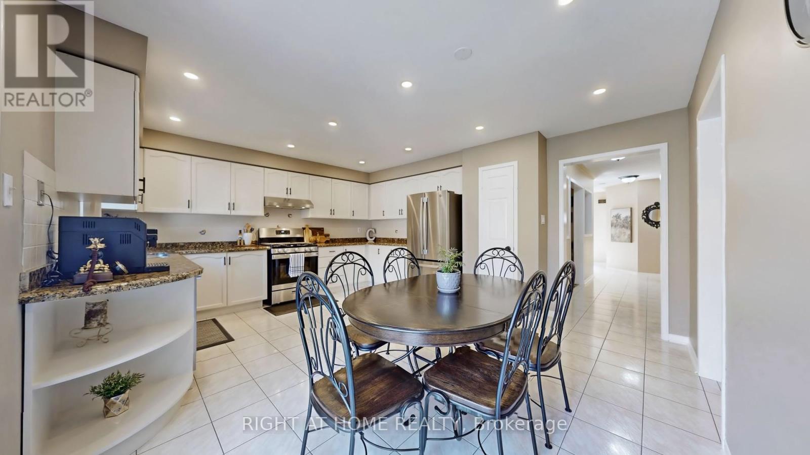 102 Mullis Crescent, Brampton (fletcher's West), Ontario