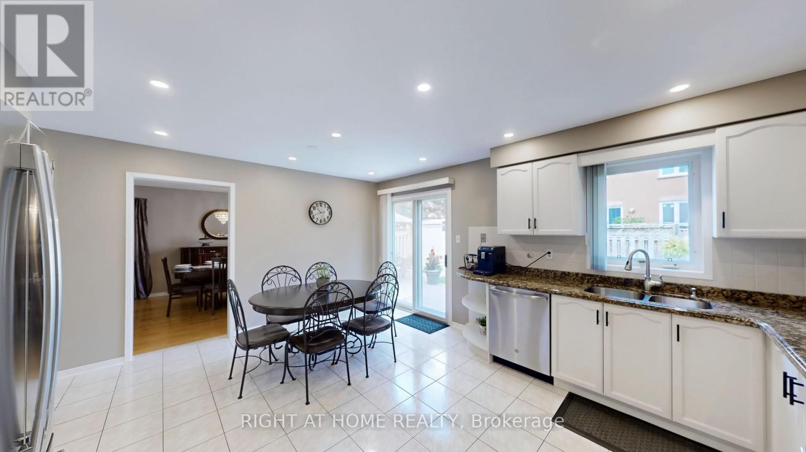 102 Mullis Crescent, Brampton (fletcher's West), Ontario