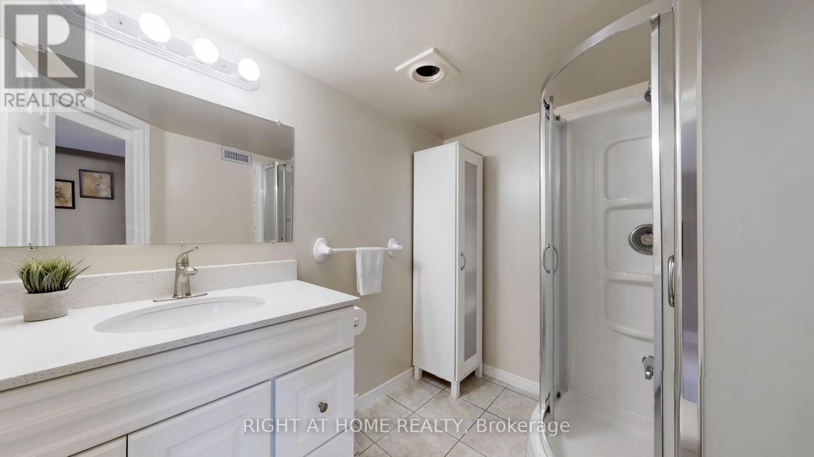 102 Mullis Crescent, Brampton (fletcher's West), Ontario