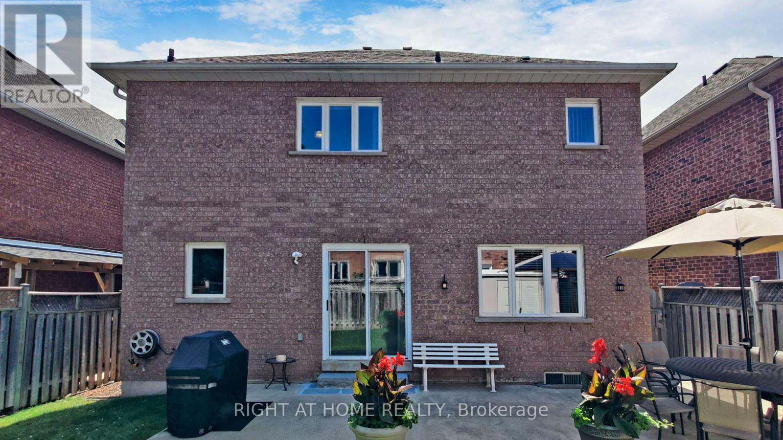 102 Mullis Crescent, Brampton (fletcher's West), Ontario