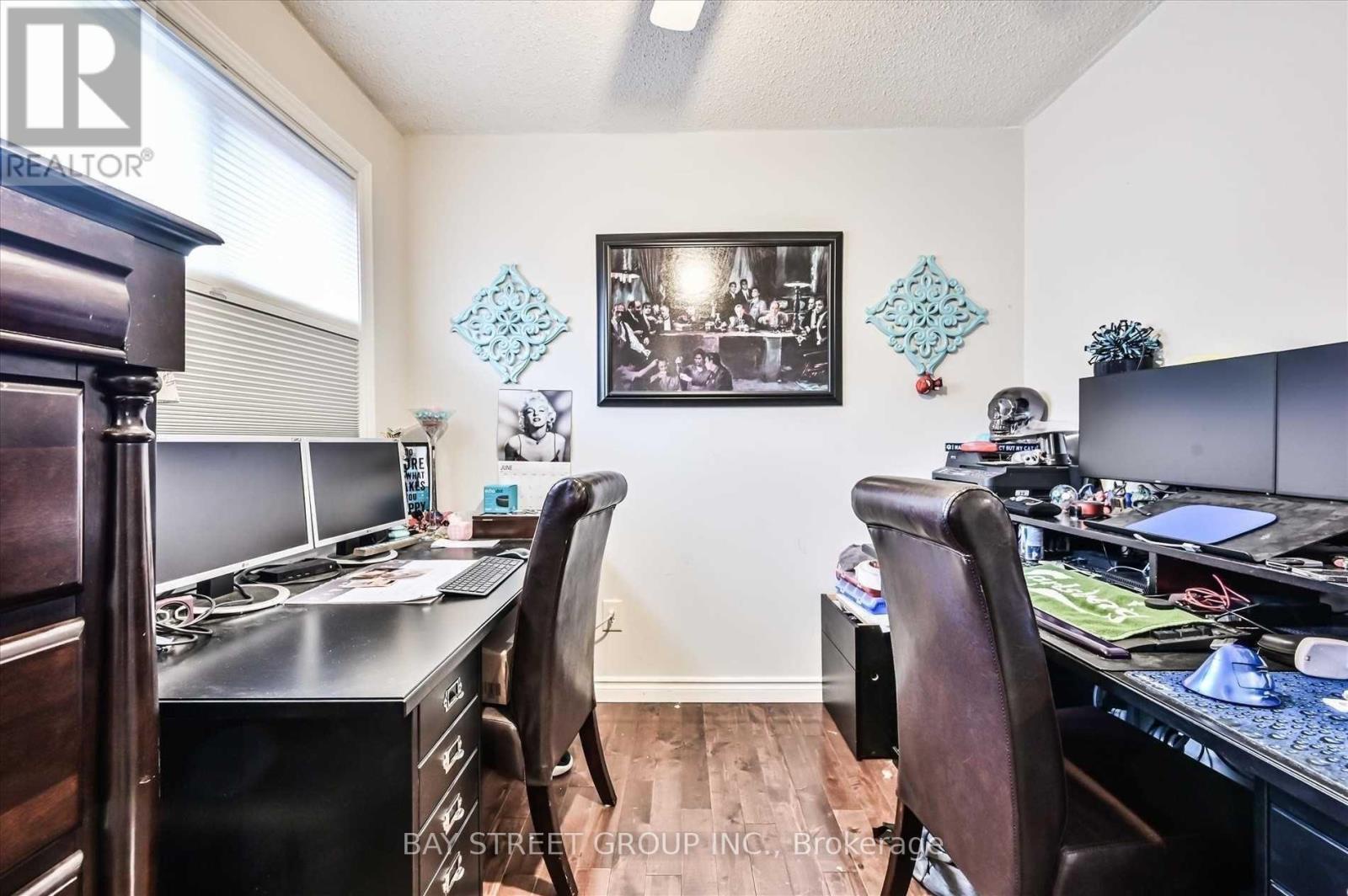 39 Barrington Crescent, Brampton (heart Lake East), Ontario