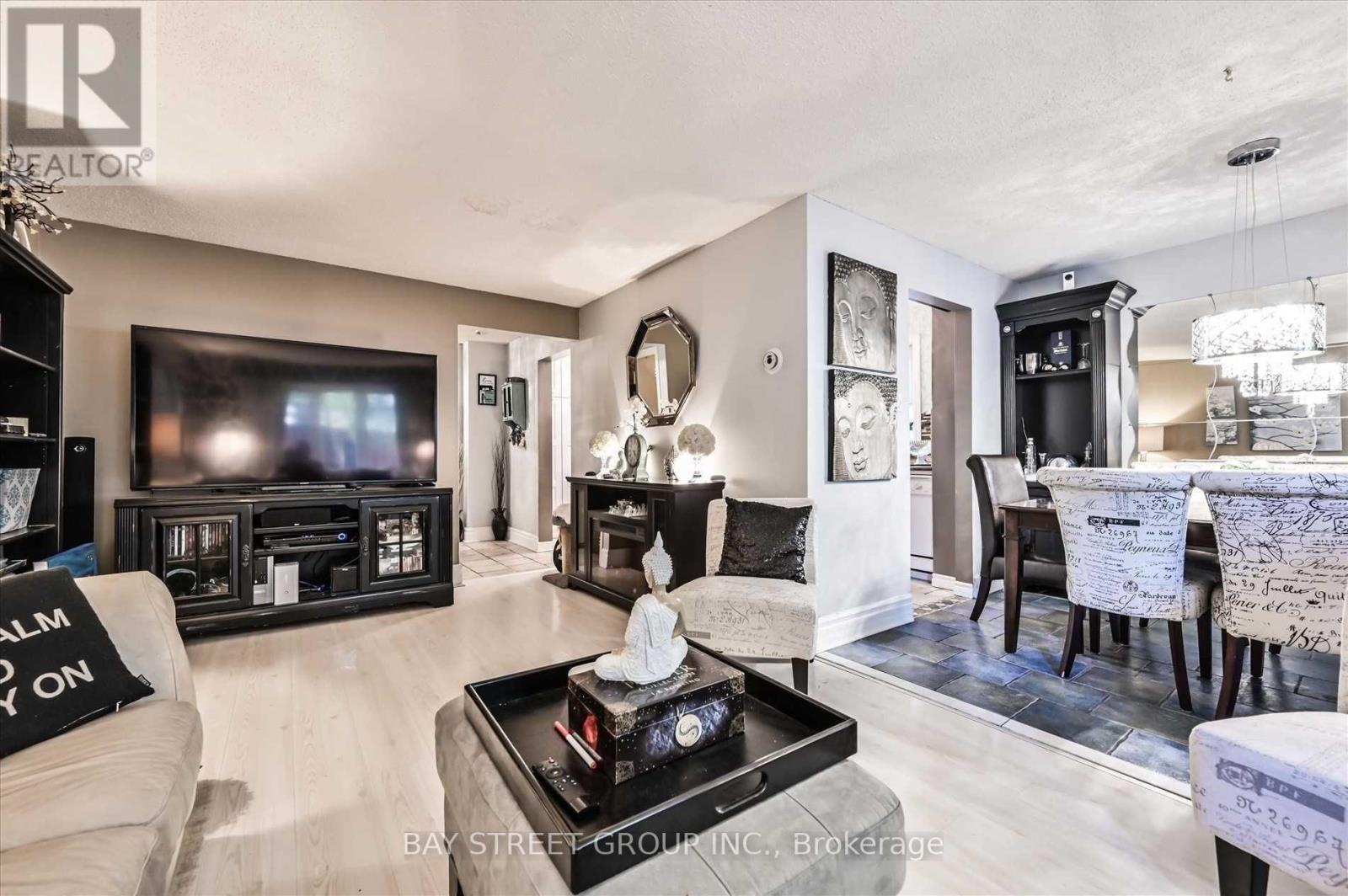 39 Barrington Crescent, Brampton (heart Lake East), Ontario