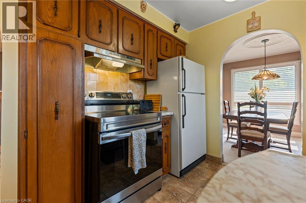 299 Eastdale Boulevard, Stoney Creek, Ontario