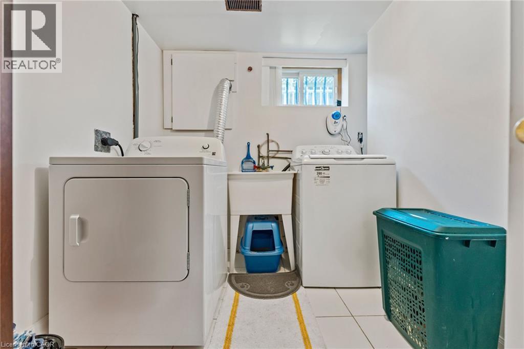 299 Eastdale Boulevard, Stoney Creek, Ontario