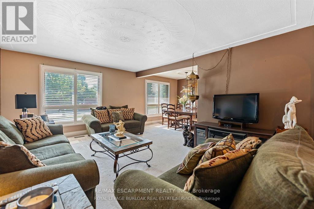 299 Eastdale Boulevard, Hamilton (stoney Creek), Ontario