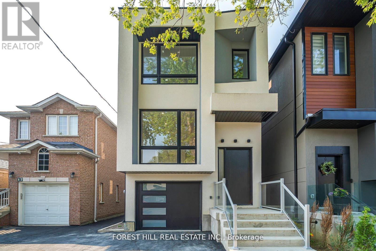 19 Simpson Avenue, Toronto (mimico), Ontario