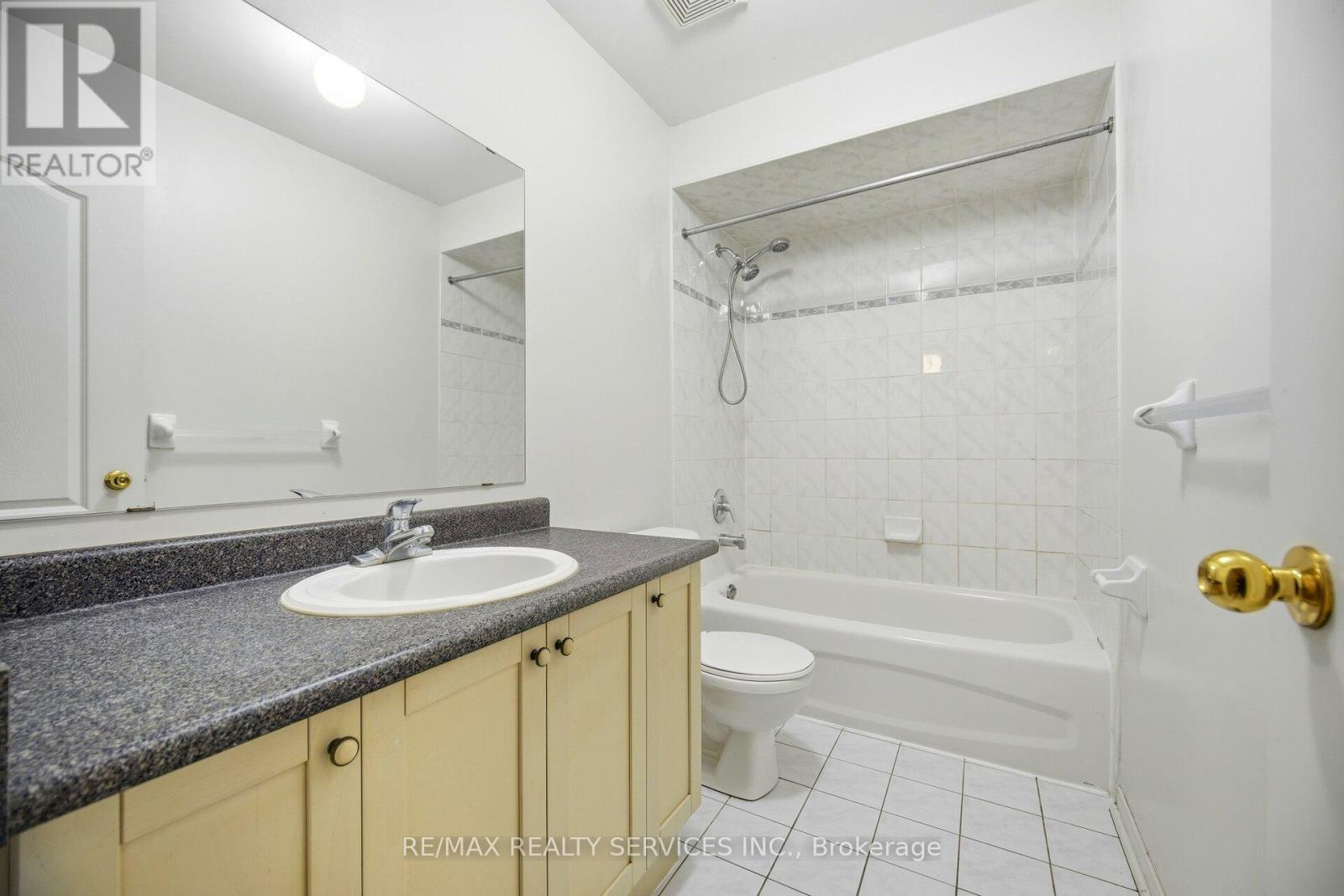 115 Woodvalley Drive, Brampton (fletcher's Meadow), Ontario