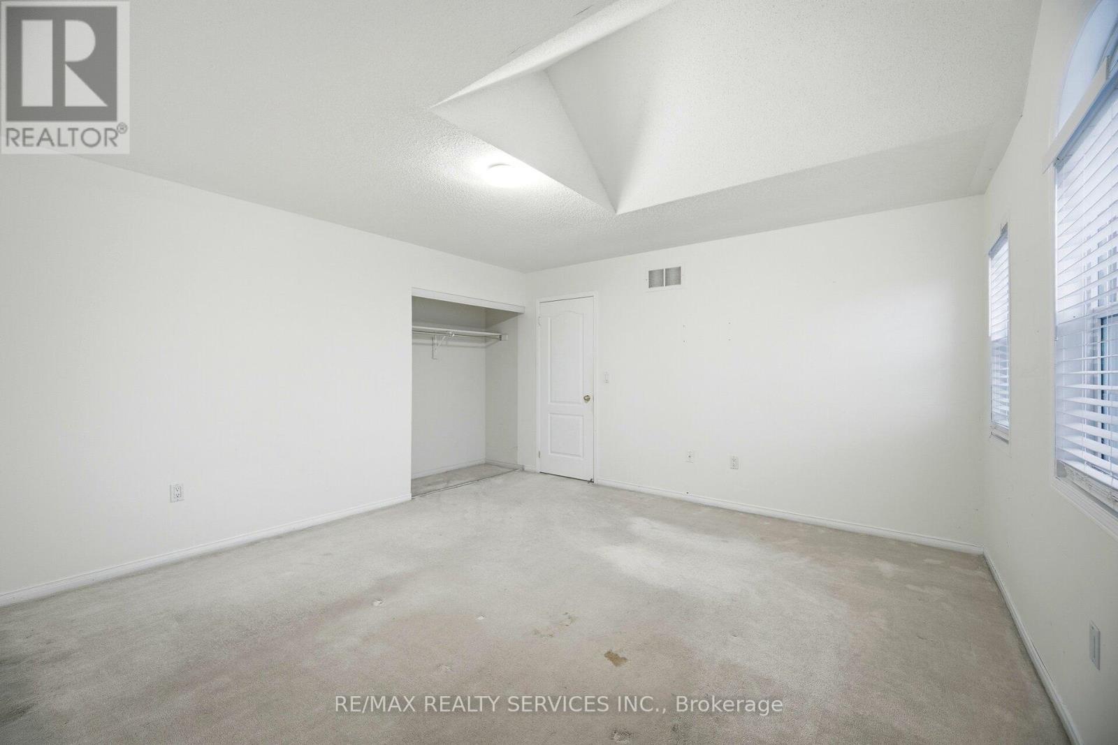 115 Woodvalley Drive, Brampton (fletcher's Meadow), Ontario