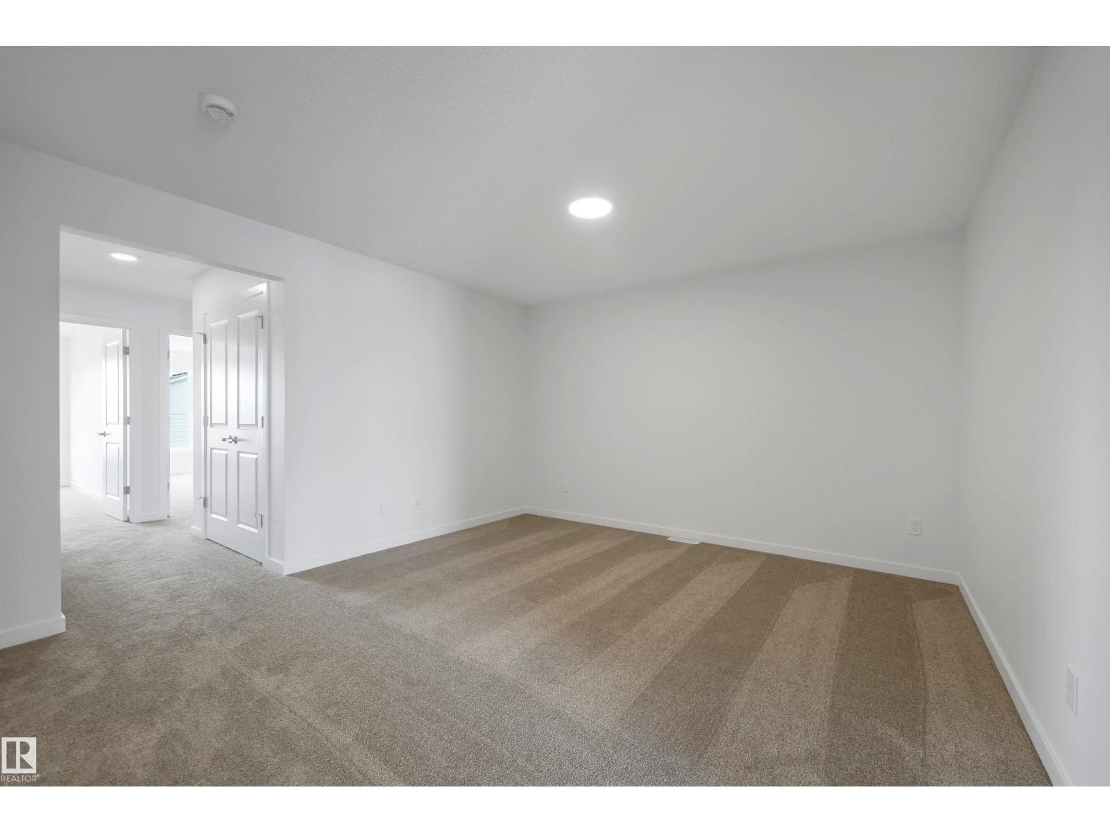 311 22 St Sw, Edmonton, Alberta