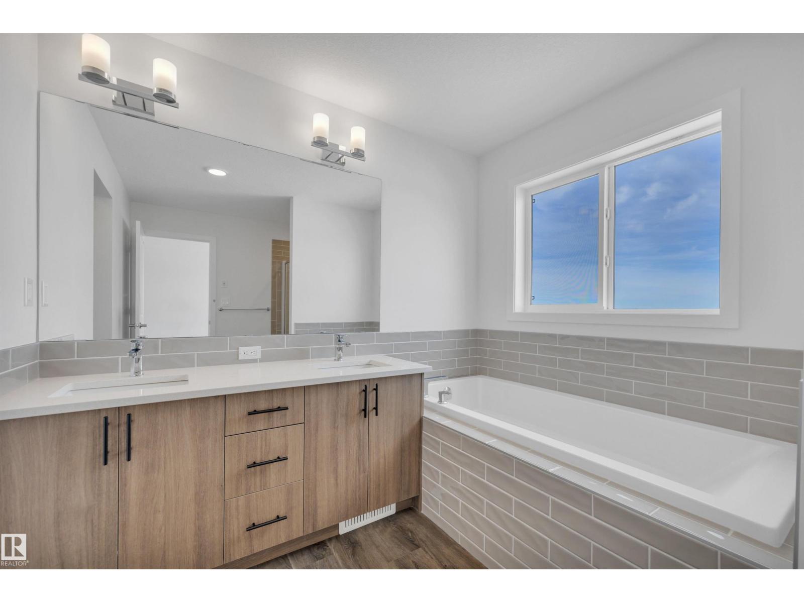 311 22 St Sw, Edmonton, Alberta