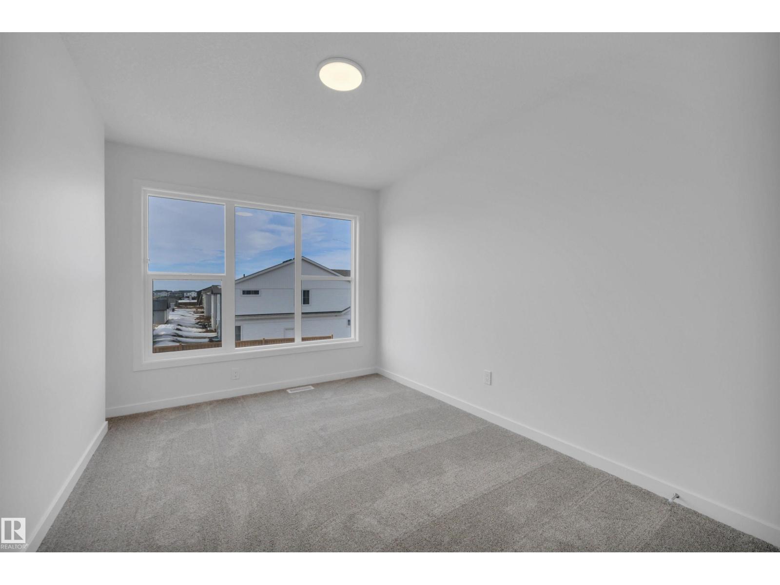 311 22 St Sw, Edmonton, Alberta