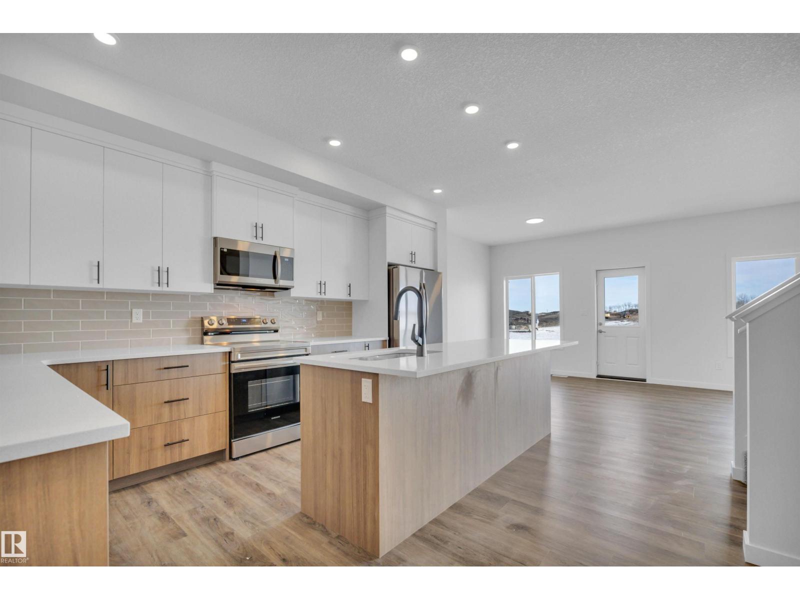 311 22 St Sw, Edmonton, Alberta