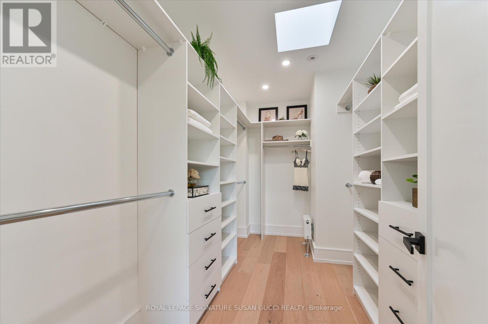 32 Treadway Boulevard, Toronto (east York), Ontario