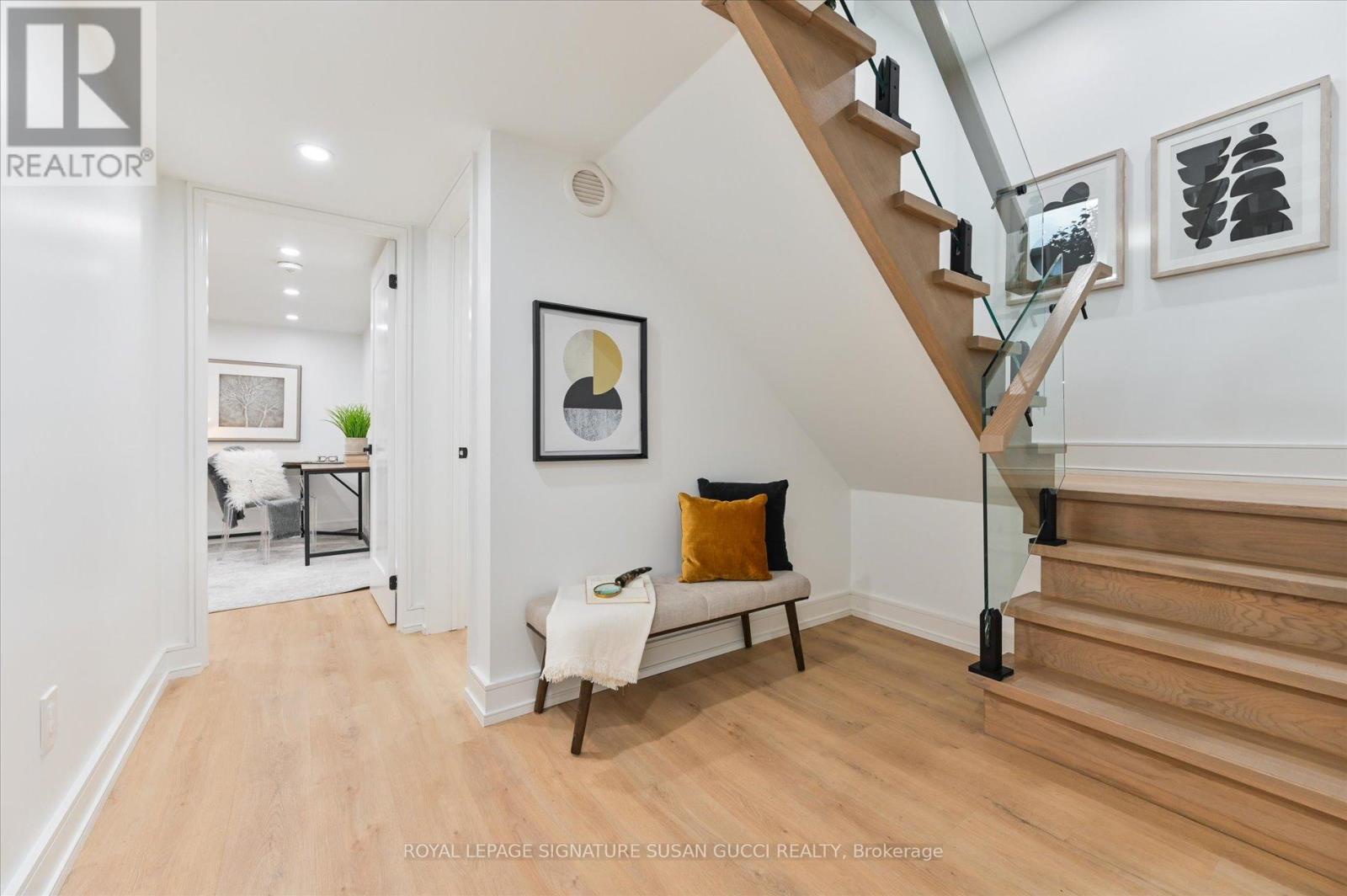 32 Treadway Boulevard, Toronto (east York), Ontario