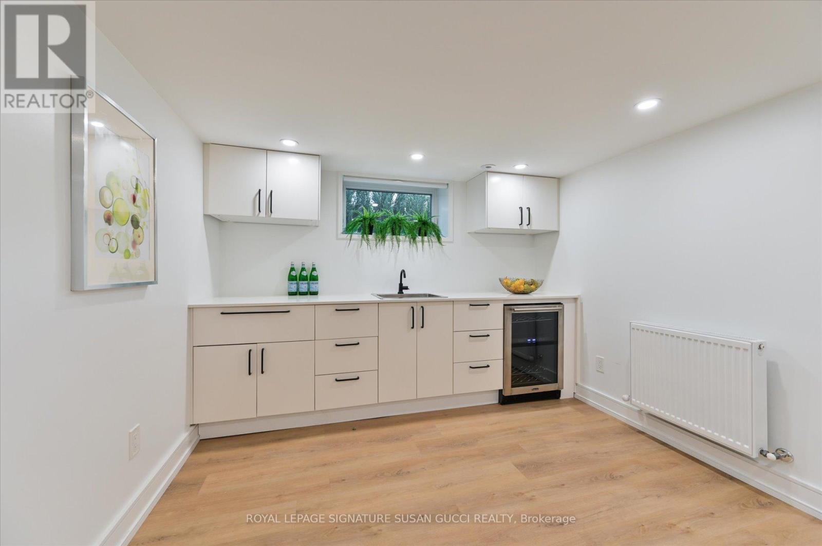 32 Treadway Boulevard, Toronto (east York), Ontario