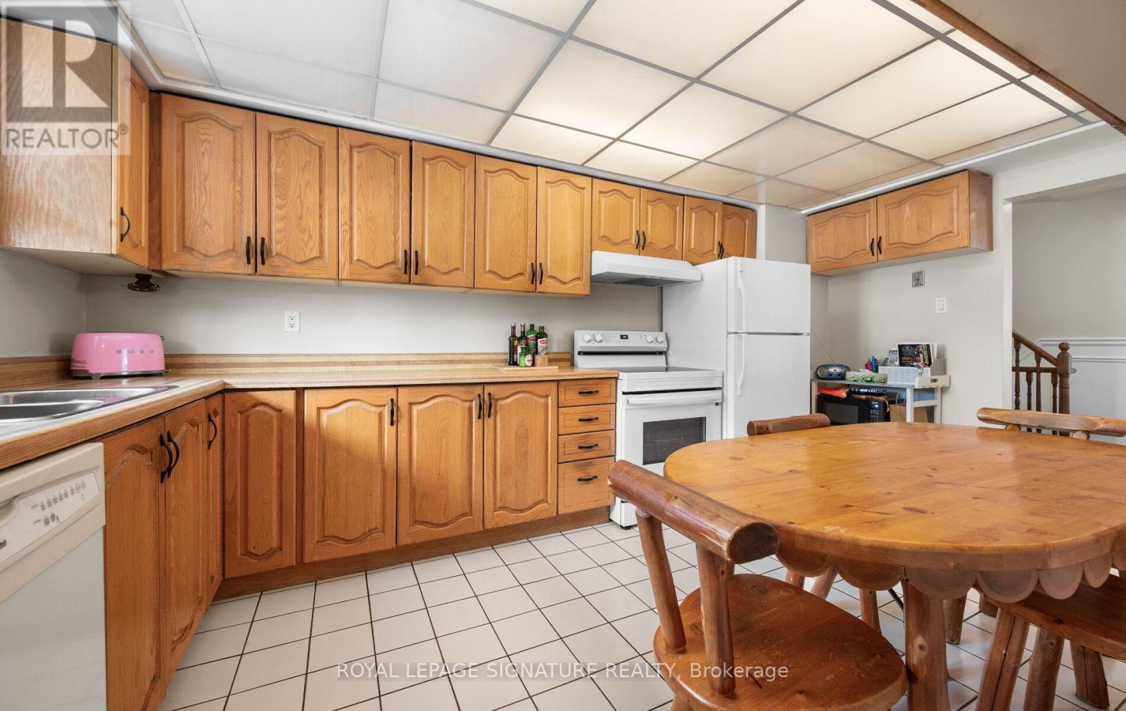 281 Jeffcoat Drive, Toronto (west Humber-clairville), Ontario