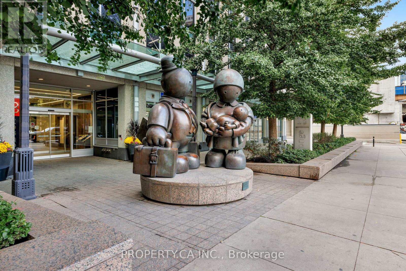 2011 - 18 Yonge Street, Toronto (waterfront Communities), Ontario