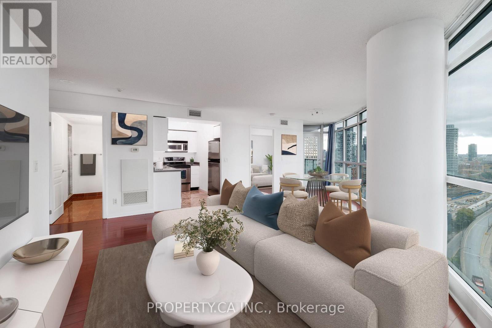 2011 - 18 Yonge Street, Toronto (waterfront Communities), Ontario