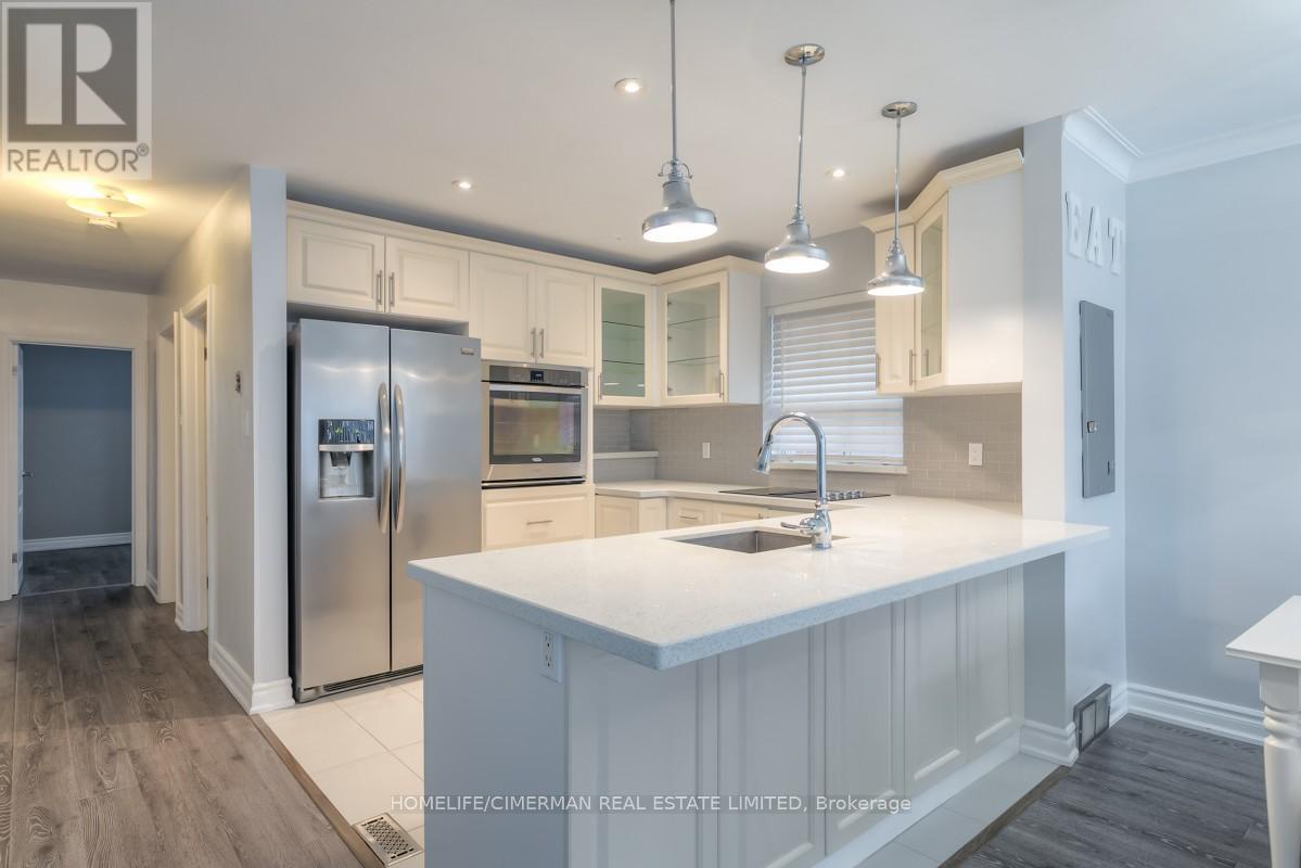 3 Willowhurst Crescent, Toronto (wexford-maryvale), Ontario