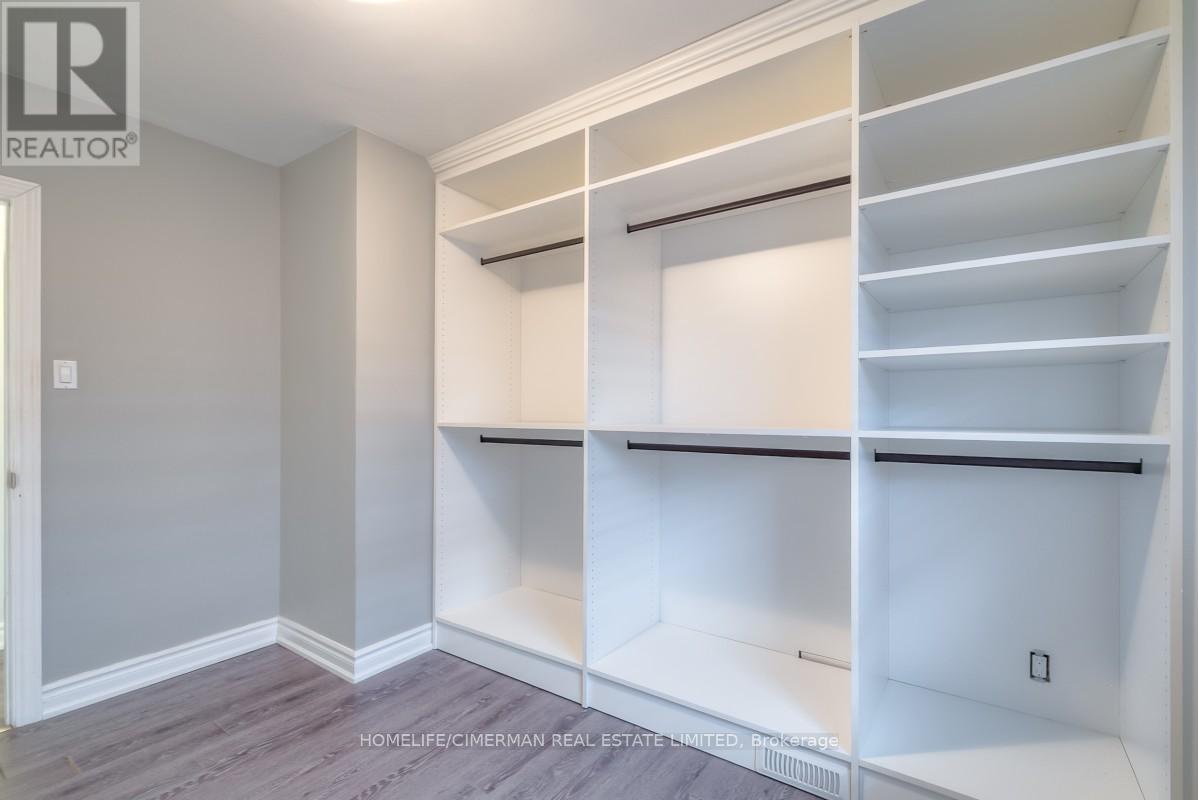 3 Willowhurst Crescent, Toronto (wexford-maryvale), Ontario